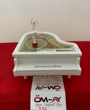 MÜZİK KUTUSU PİYANO - 584