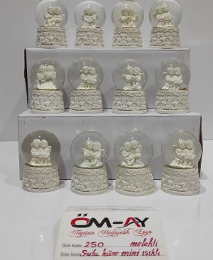 KAR KÜRESİ MELEKLİ 250